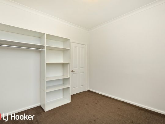 3-Bedroom Home for Rent in South Tamworth - Photo 1