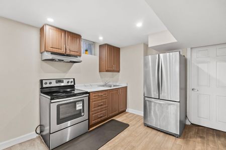 For Lease - 2064 Glenada Crescent Unit# BSMNT, Oakville, Ontario - Photo 4