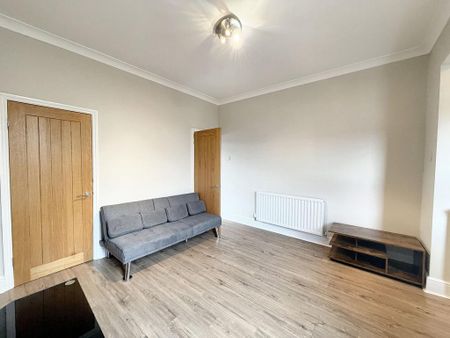 2 bedroom terraced house to rent - Photo 3