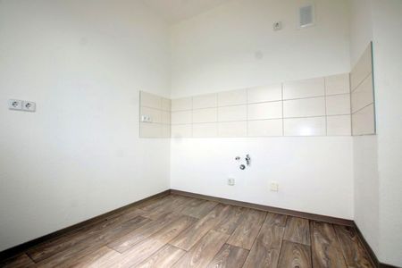 gemütliche 3-Raum-Wohnung mit modernsanierten Bad - Photo 5