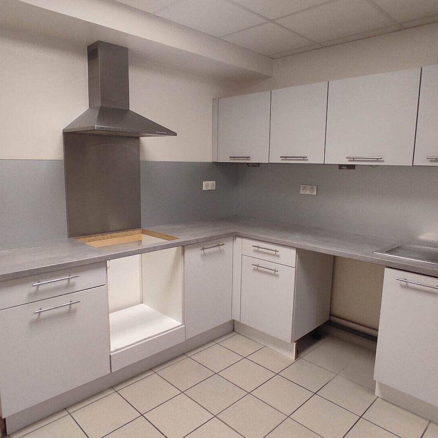 Location appartement 4 pièces 87.78 m² à Meximieux (01800) - Photo 1