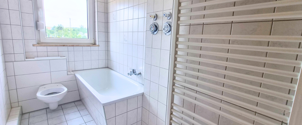 Helle 3-Zimmer-Wohnung in Gößnitz mit Zuganbindung nach Leipzig - Foto 1