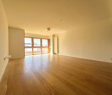 Appartement te huur in Etterbeek voor € 1.250 met 1 slaapkamer - Foto 2