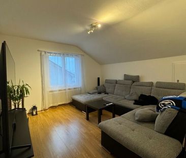 Schöne 4.5 Zimmerwohnung in Arch zu vermieten ! - Foto 1