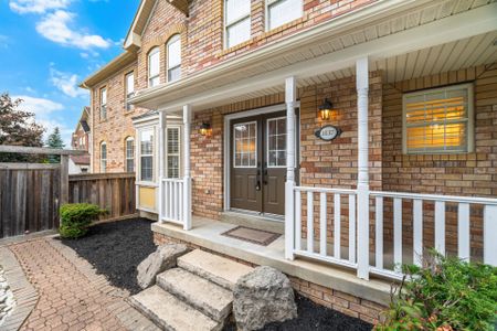 For Lease - 1137 Meadowgrove Court, Mississauga, Ontario - Photo 5