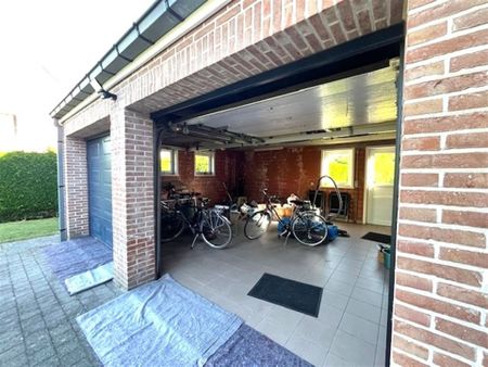 Rustig, landelijk gelegen woning op enkele min. van het centrum - Foto 4