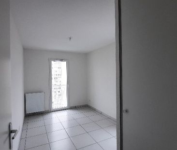 APPARTEMENT T3 68M - Photo 3