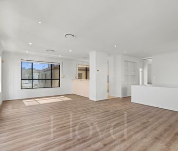 36 Tedder Avenue, Main Beach – Available from 17th November - Photo 4