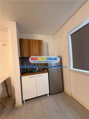 Garsoniera in Pollux Residence mobilata utliata 300 euro - Fotografie 3