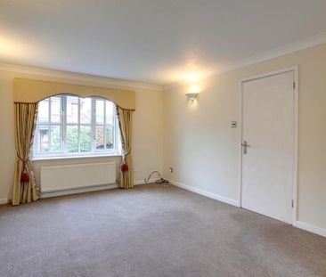 4 bedroom detached house to rent - Photo 4