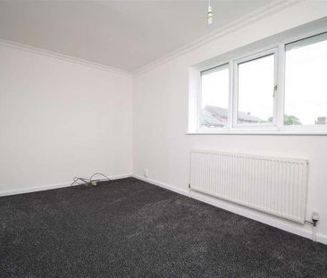 Grange Road, Castleford, WF10 - Photo 4