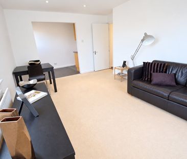 2 Bed Flat, Bethnal Green, E2 - Photo 1