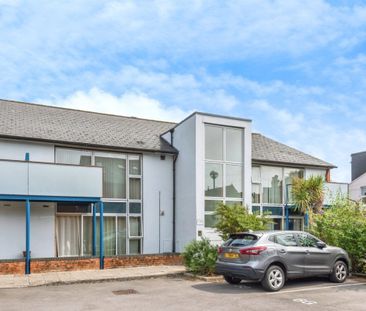 The Gallery, Leicester Street, Swindon - Photo 6