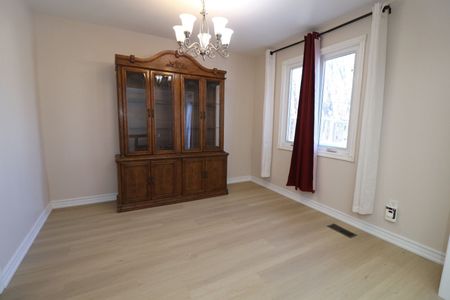 For Lease - 10 Hudson Drive, Brampton, Ontario - Photo 5