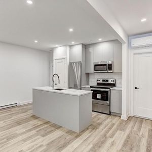 2 CH - 1 SDB - Montréal - $1,899 /mo - Photo 2