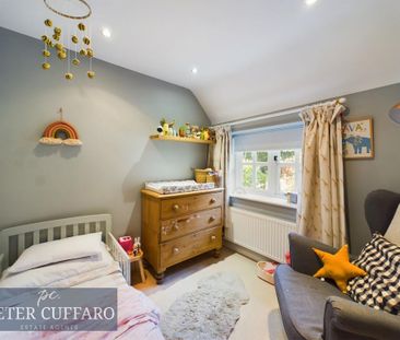 3 bedroom end of terrace house to rent - Photo 5