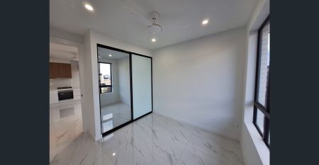 Brand New Modern 3 Bedroom Granny Flat in Box Hill, NSW - Photo 3