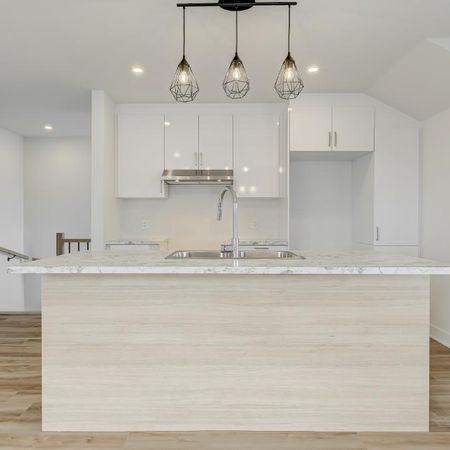 *UNITÉ STYLE CONDO 5 1/2 AU RDJ AVEC 3 GRANDES CHAMBRES RIVE-SUD - Photo 3