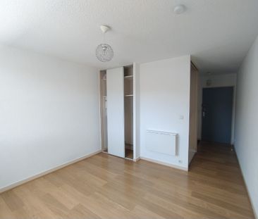 Location Appartement 1 pièce 21m² - Photo 2
