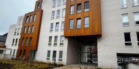 Appartement te huur in Kortrijk voor € 1.100 met 2 slaapkamers - Foto 4