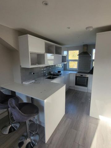1 bedroom property to rent - Photo 2