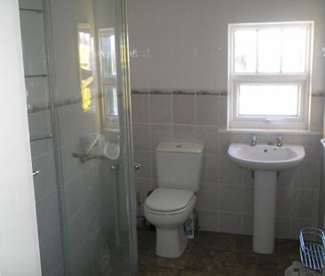 100 Oak Tree Lane Selly Oak - Photo 2