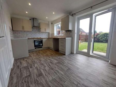 Skylark Close, Crewe, CW1 - Photo 3