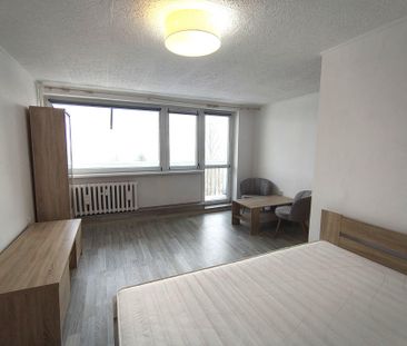 Przestronna kawalerka z dużym balkonem - Photo 2