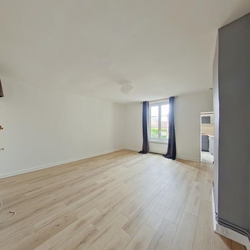 Location Appartement 2 pièces 50m² POITIERS 86000 - Photo 1