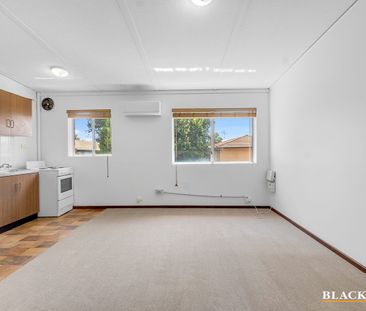 9/46 Trinculo Place, Queanbeyan, NSW 2620 - Photo 3