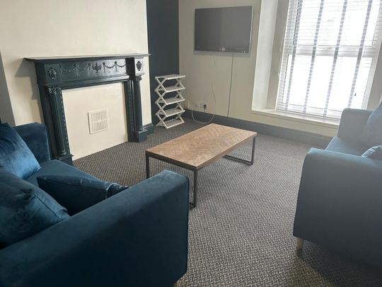 Prospect Street, Flat 3, Plymouth - Photo 1