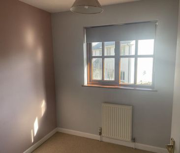 3 bedroom detached house to rent - Photo 2