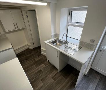 3 bedroom detached house to rent - Photo 4