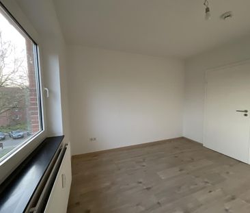 Vollständig renovieriet! Bezugsfreie 4 ZKB-Balkon-Wohnung in Leer - Foto 3