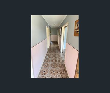 Comfort and Convenience in the Heart of Clayton - Photo 1