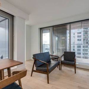 Pet Friendly Furnished 1 Bedroom @ 1480 Howe - Available October 1st - Photo 2