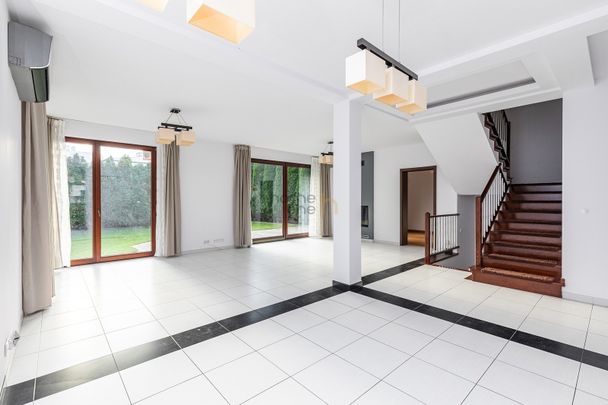 6 bedrooms | Old Wilanów | Premium | AC - Photo 1