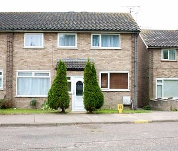 Spacious 4 Bedroom House, Colchester - Close to Uni - Photo 4