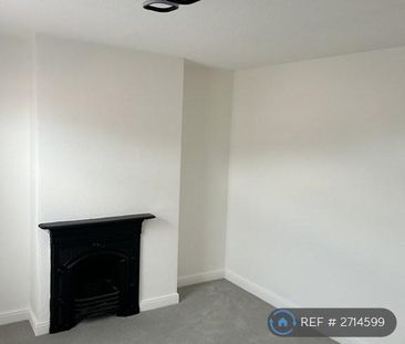 2 bedroom semi-detached house to rent - Photo 1