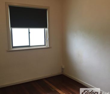 118B Lewington Street, Rockingham, WA 6168 - Photo 4