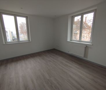 Location Appartement 4 pièces 89m² - Photo 4