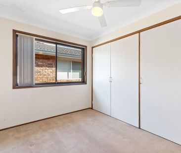 Waterfront Home In Killarney Vale - Photo 2