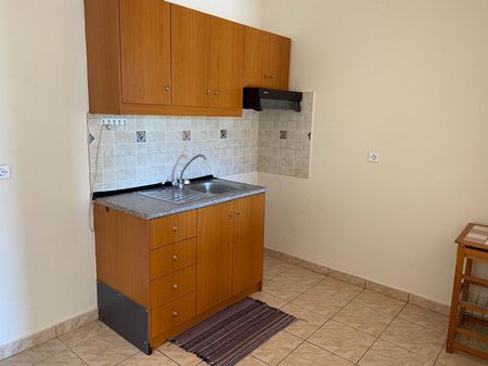 Studio/Γκαρσονιέρα για ενοικίαση Πέτρου και Παύλου (Χαλκίδα) - Photo 2