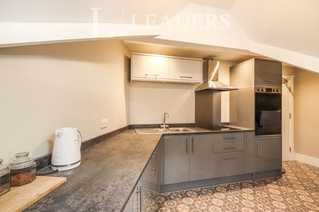 1 bedroom property to rent Langsett Road, Sheffield, South Yorkshire, S6 - Photo 2