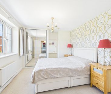 Elk Path, Three Mile Cross, Reading, Berkshire, RG7 - Photo 2