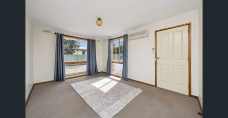 Low-Maintenance Living in Flora Hill - Photo 4