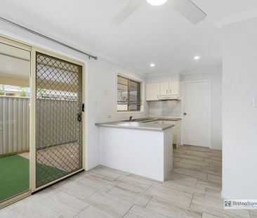 Centrally located in Banora Point, this villa provides easy, comfor... - Photo 5