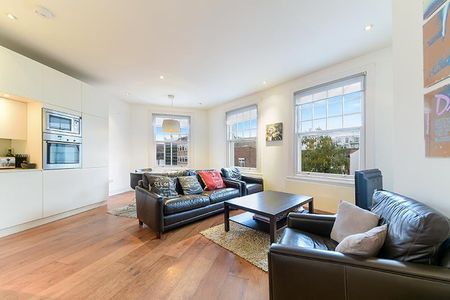 3 bedroom flat to rent - Photo 3