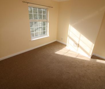 2 bedroom semi-detached house to rent - Photo 1