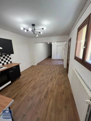 Appartement à louer 2 pièces 65.85m² - Photo 1